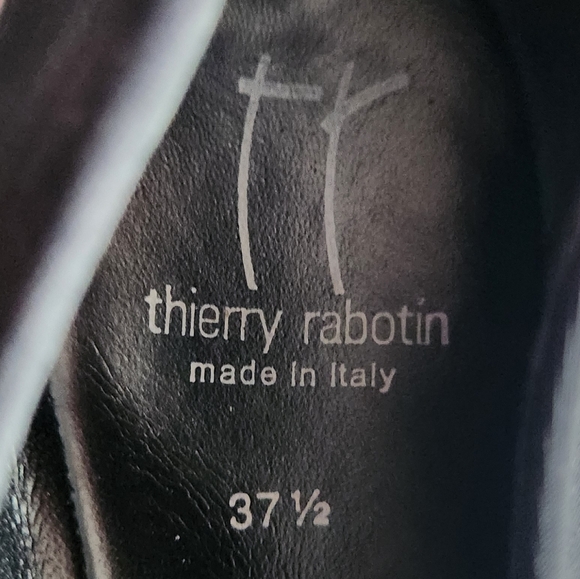 Thierry Rabotin Women's Black Flats SZ 37 1/2 - Picture 3 of 3